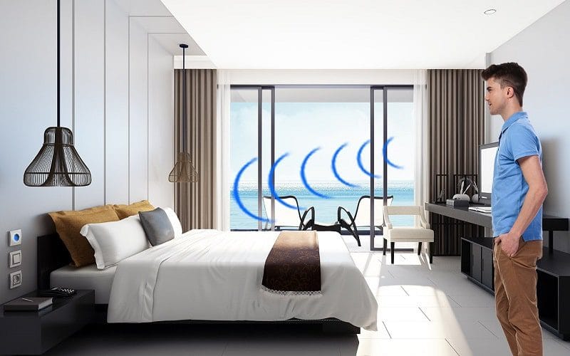 Lợi ích dài hạn của việc đầu tư vào công nghệ thông minh cho khách sạn